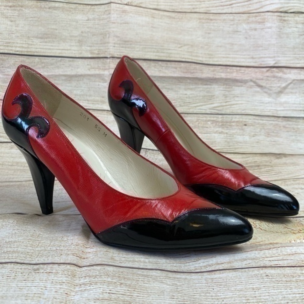 Vintage Van Eli pin up heels 1970's. Leather. Size 5.5